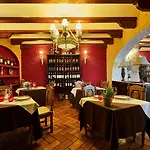 Risco Hotel Laredo