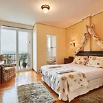 Risco Hotel Laredo