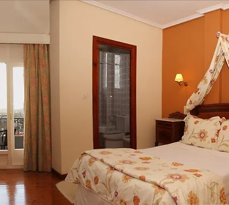 Hotel Restaurante Risco Laredo