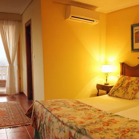Hotel Restaurante Risco 3*