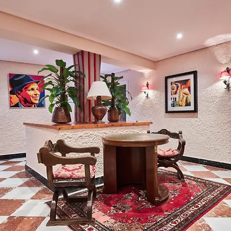 فندق Restaurante Risco لاريدو